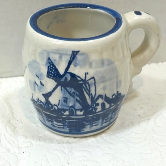 VTG Holland Dutch Windmill Hand Painted Ceramic Mini Stein/Tea Cup 2" Tall - Picture 5 of 13